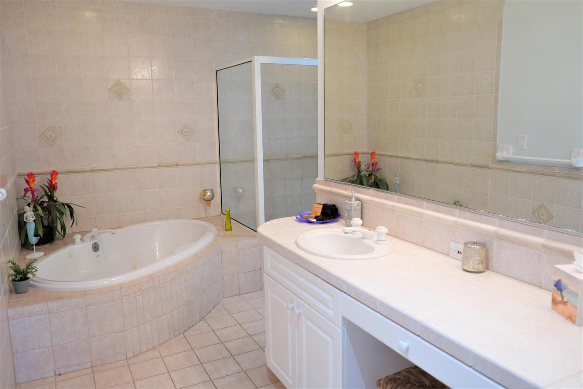 Glunz Ocean Beach Hotel and Resort photo 66