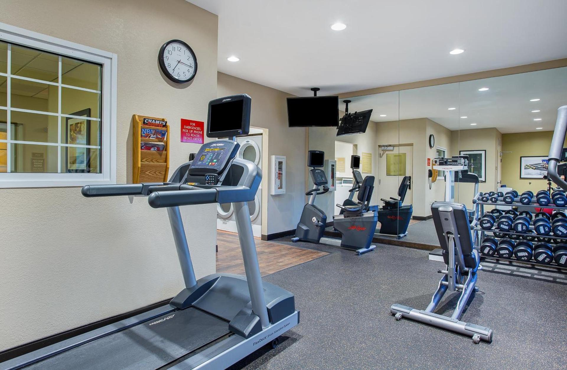 Candlewood Suites Bowling Green by IHG photo 19