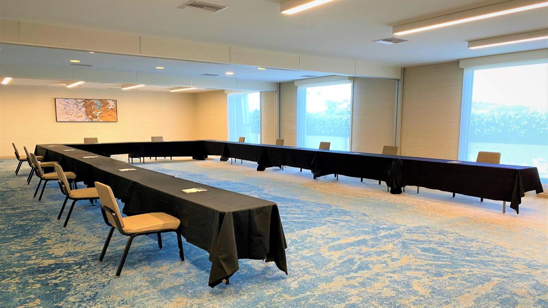 Holiday Inn Los Angeles - LAX Airport by IHG photo 26