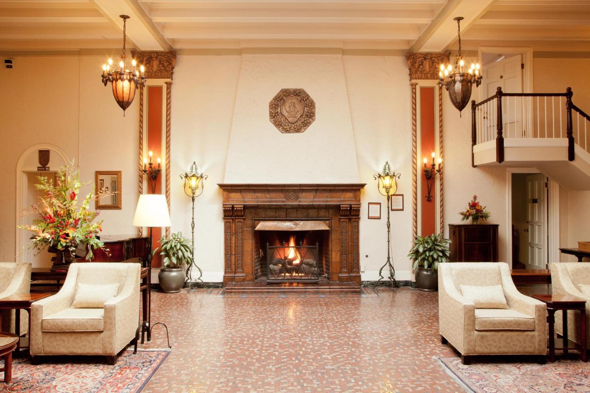 Cardinal Hotel photo 8