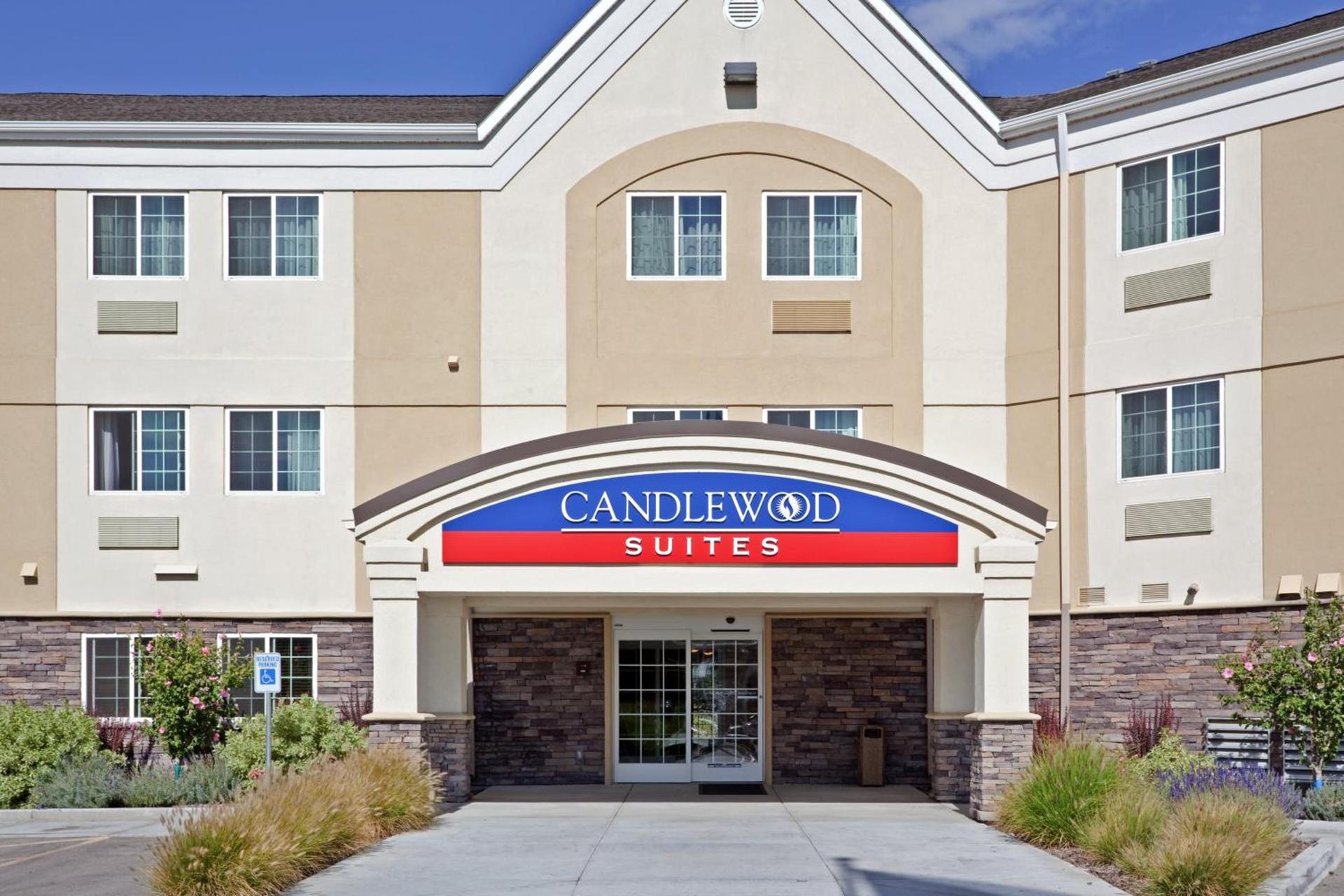 Candlewood Suites Boise - Towne Square by IHG photo 1