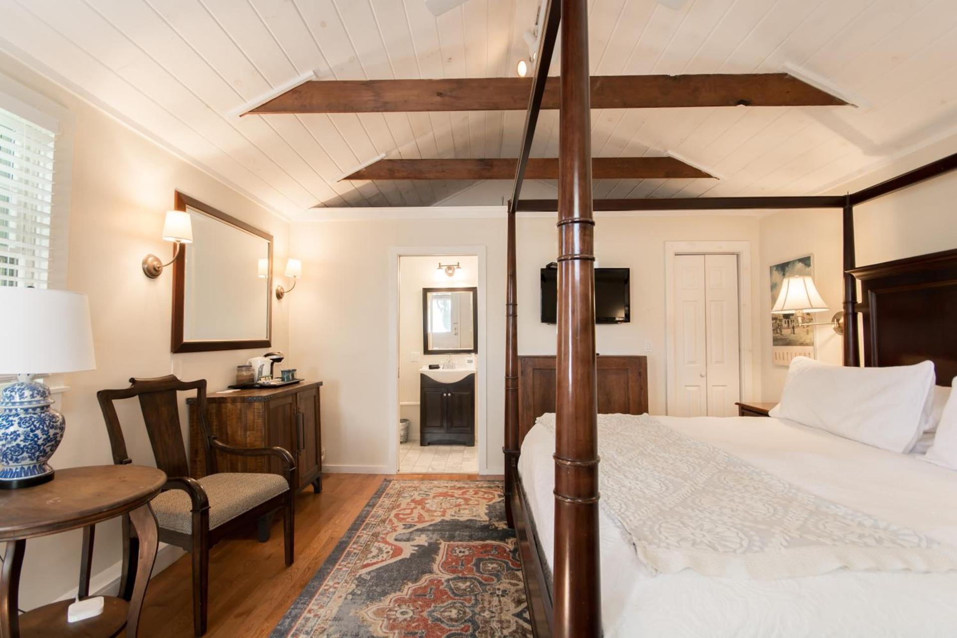 Marshall Slocum Inn photo 49