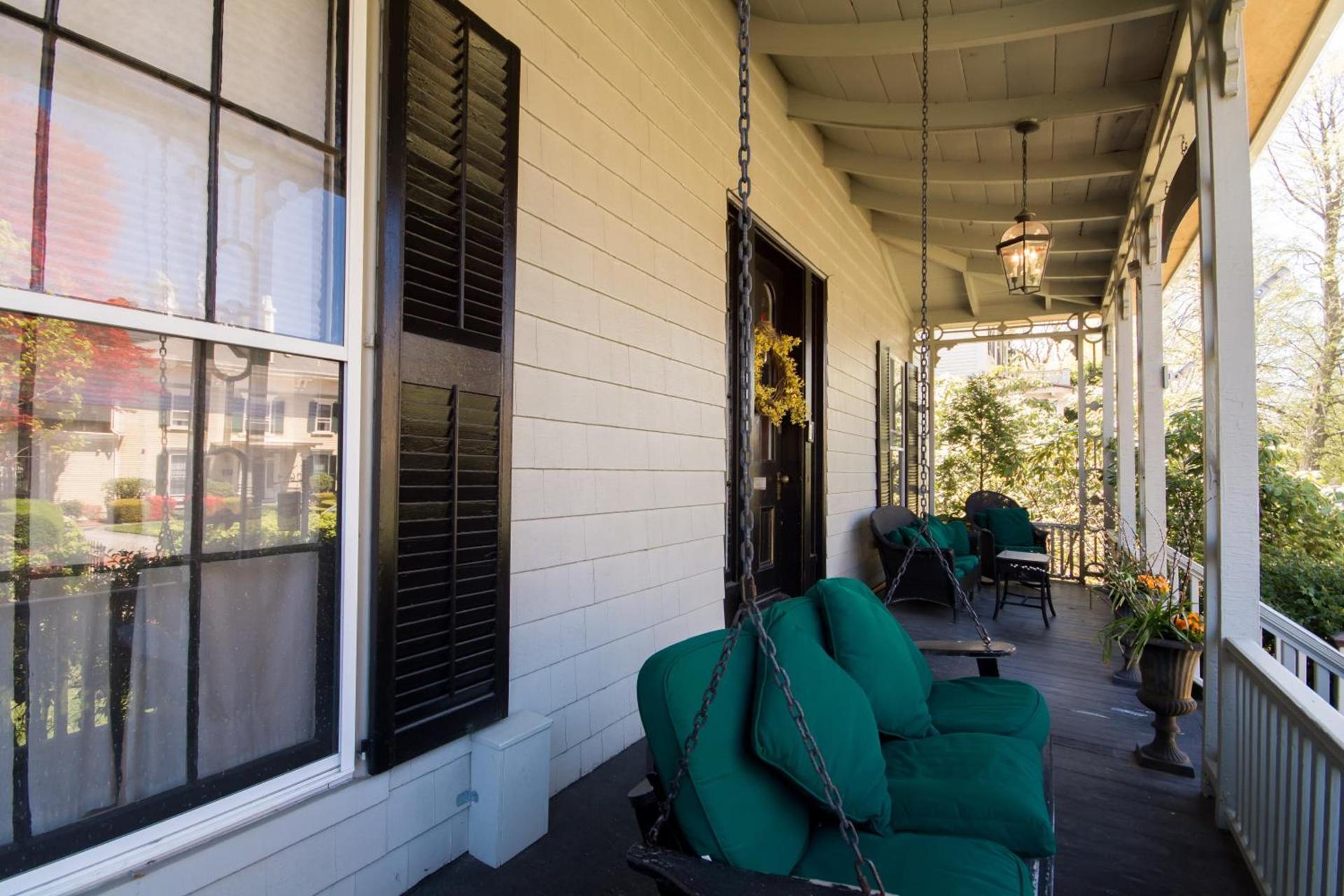 Marshall Slocum Inn photo 2