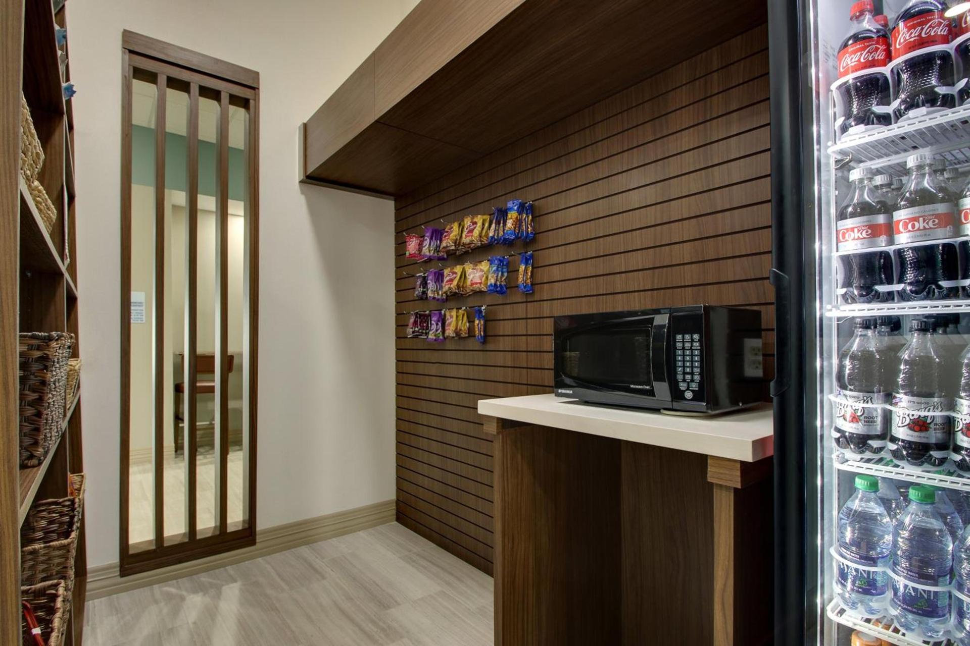 Holiday Inn Express & Suites Laurel by IHG photo 4