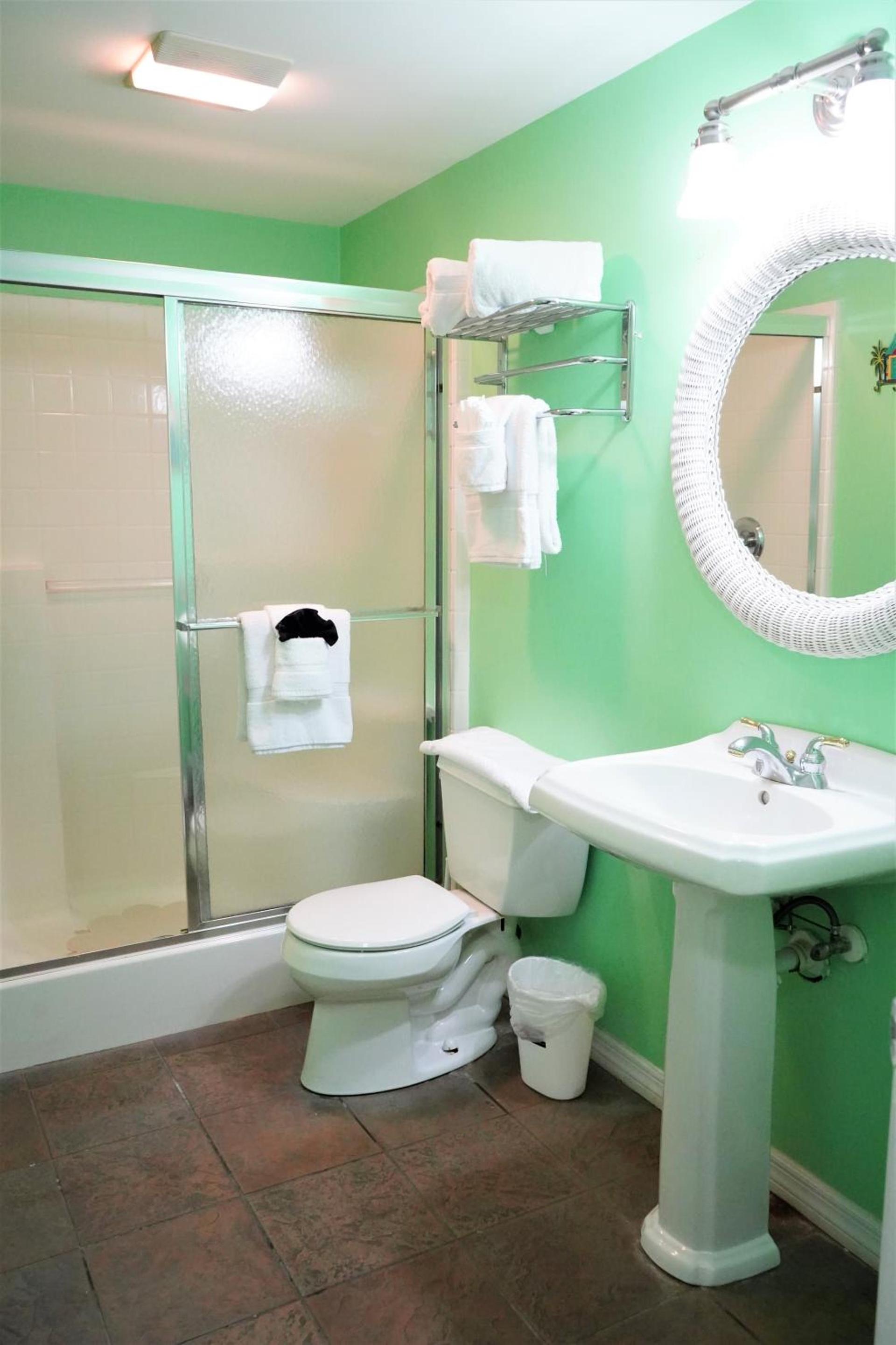 Glunz Ocean Beach Hotel and Resort photo 41