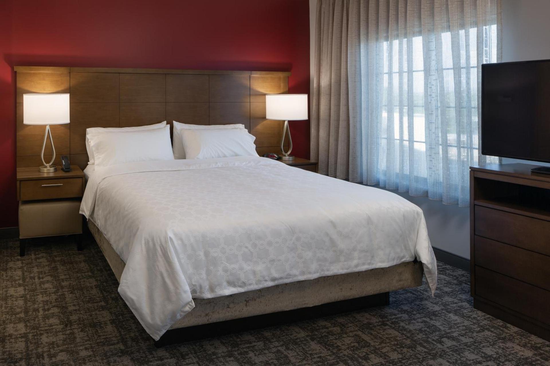 Staybridge Suites - Phoenix – Biltmore Area by IHG photo 10