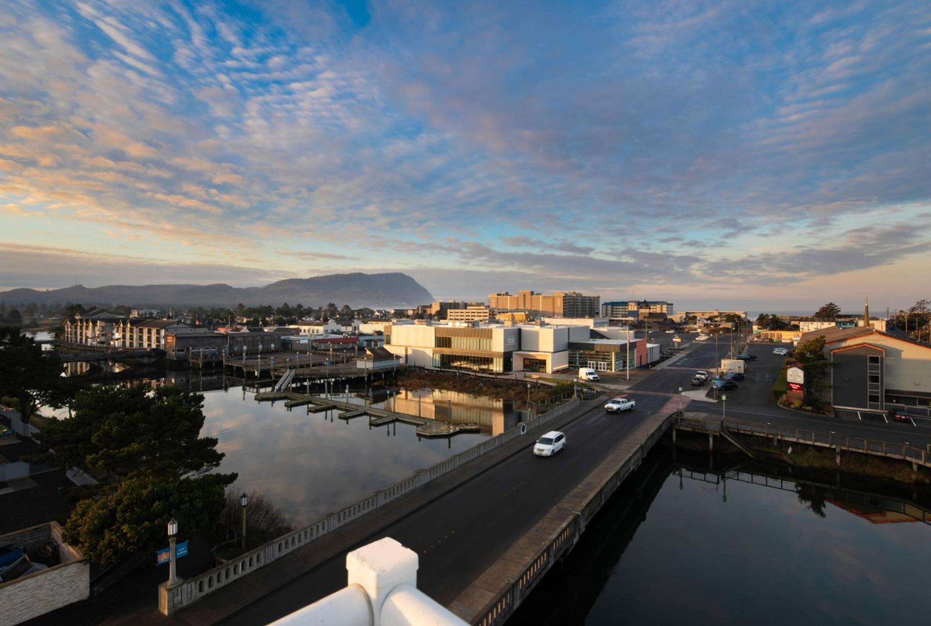 Rivertide Suites photo 4