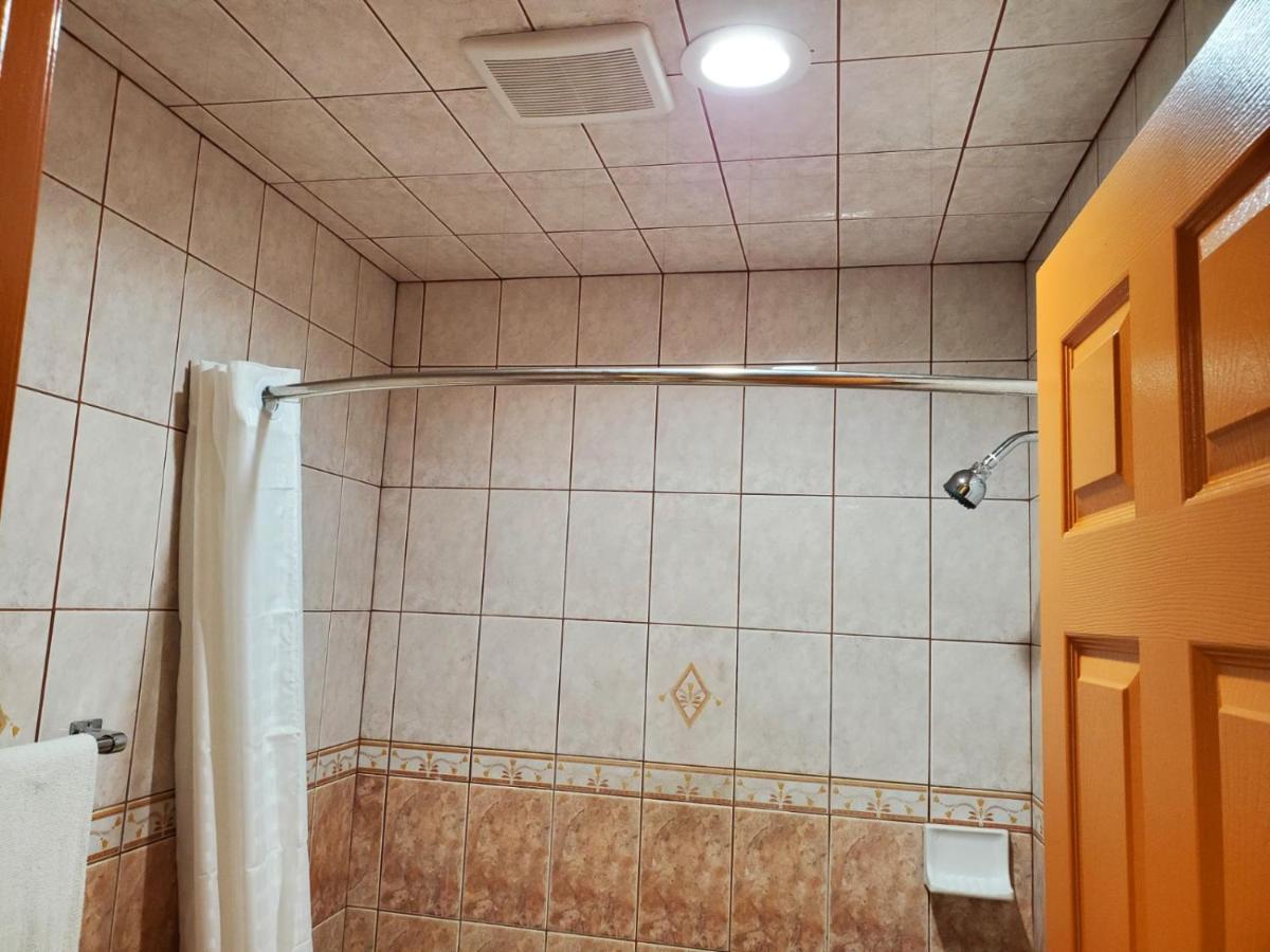 Sunrise Inn photo 12