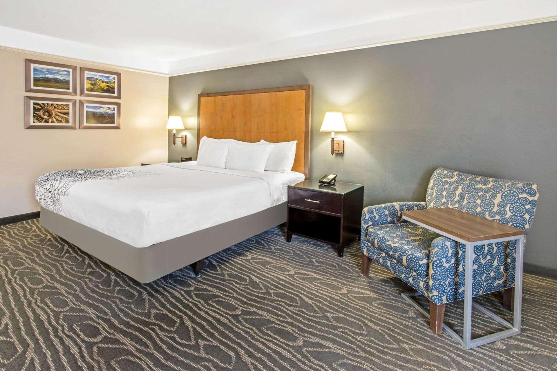 La Quinta by Wyndham Ruidoso Downs photo 28