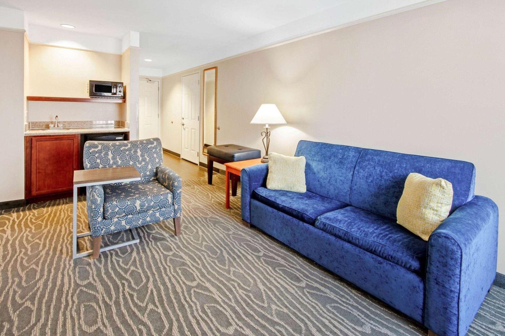 La Quinta by Wyndham Ruidoso Downs photo 39