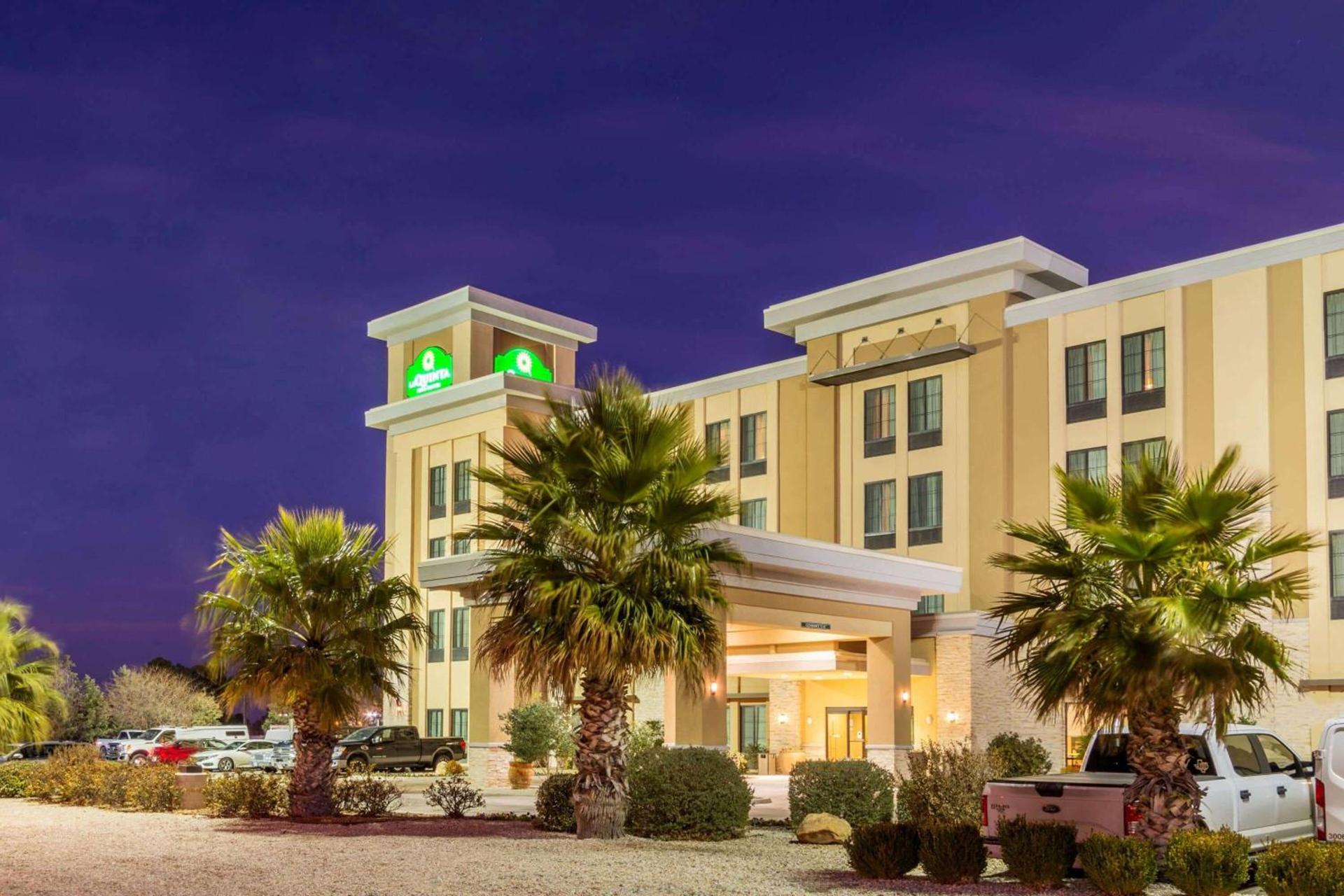 La Quinta by Wyndham Carlsbad photo 32
