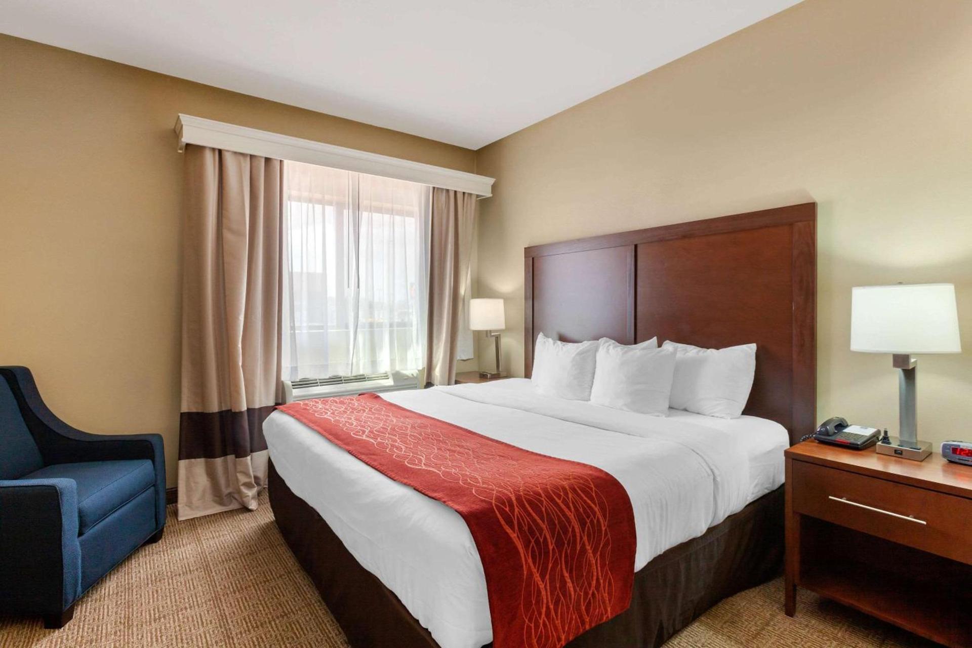 Comfort Inn & Suites Page at Lake Powell photo 33