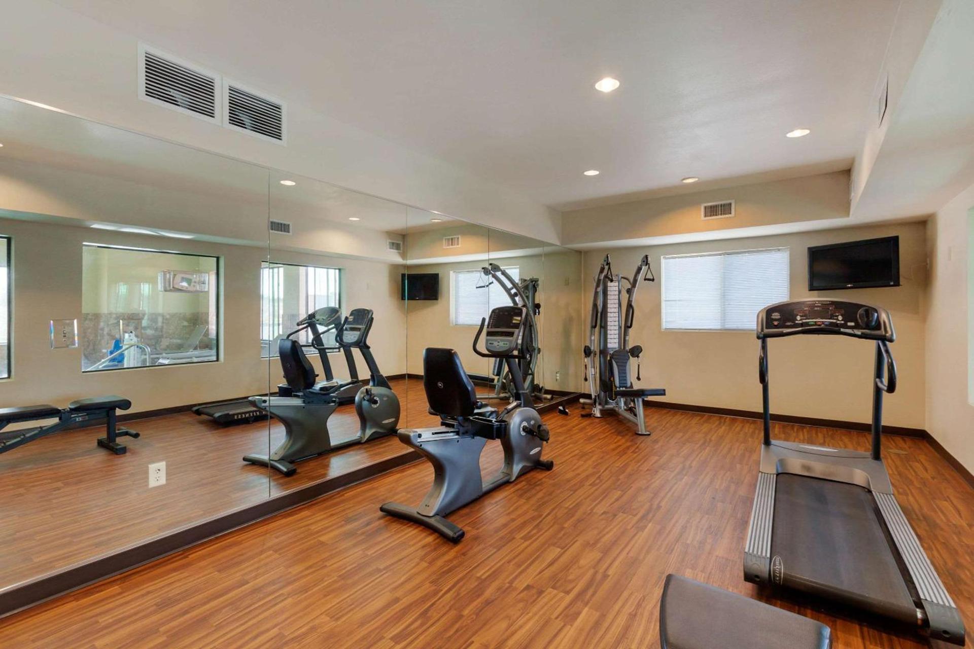 Comfort Inn & Suites Page at Lake Powell photo 36