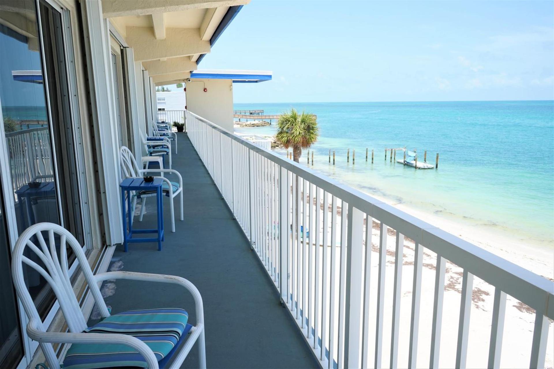 Glunz Ocean Beach Hotel and Resort photo 90