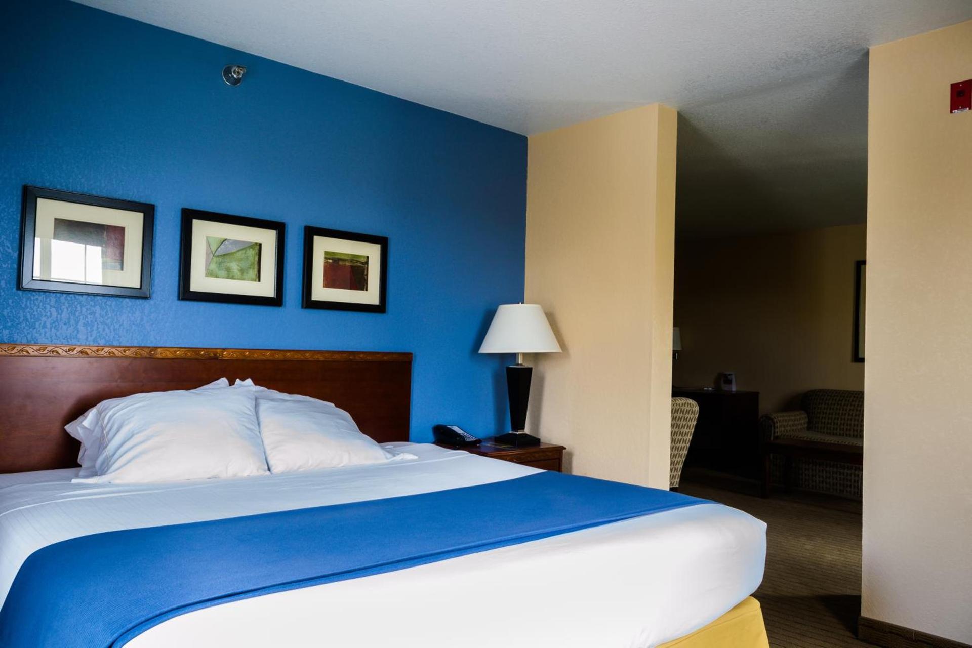 Holiday Inn Express Hotel & Suites Acme-Traverse City by IHG photo 27