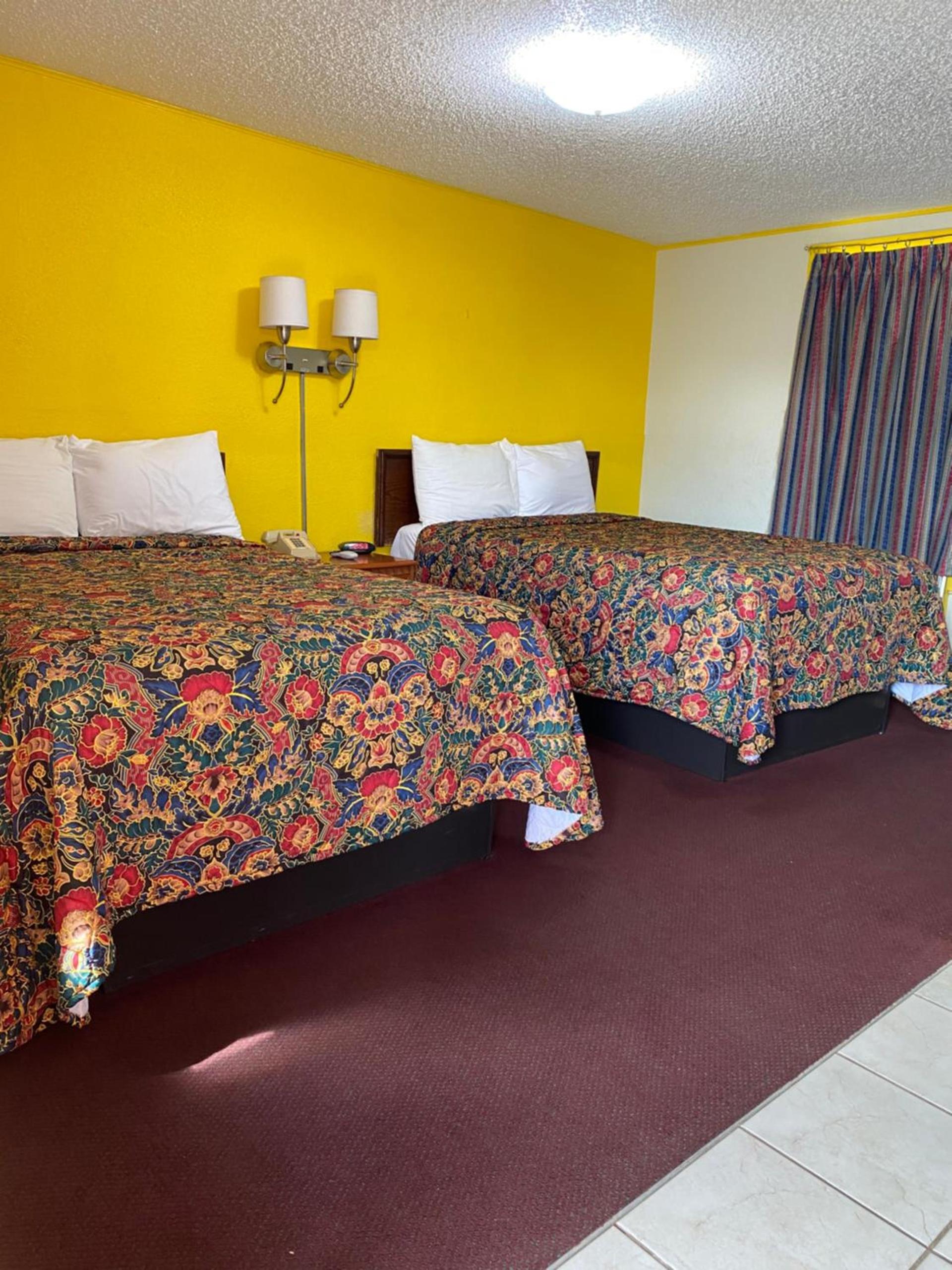 Madill Inn photo 13