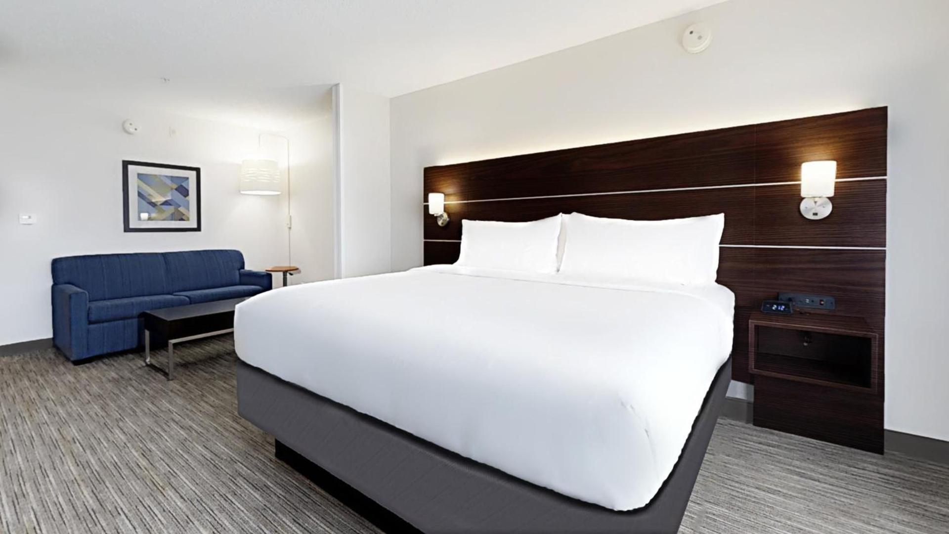 Holiday Inn Express New Orleans East by IHG photo 42