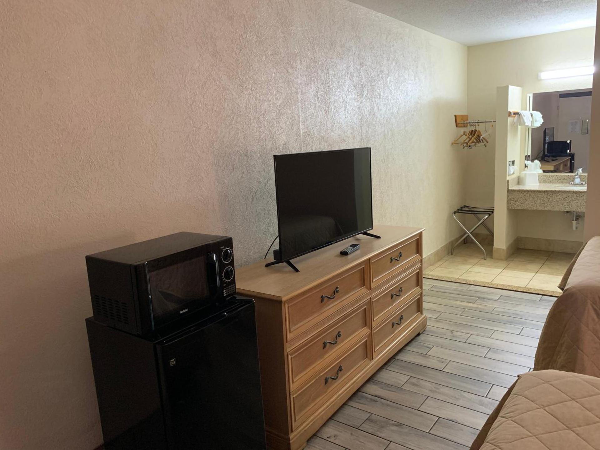 Super Inn photo 12