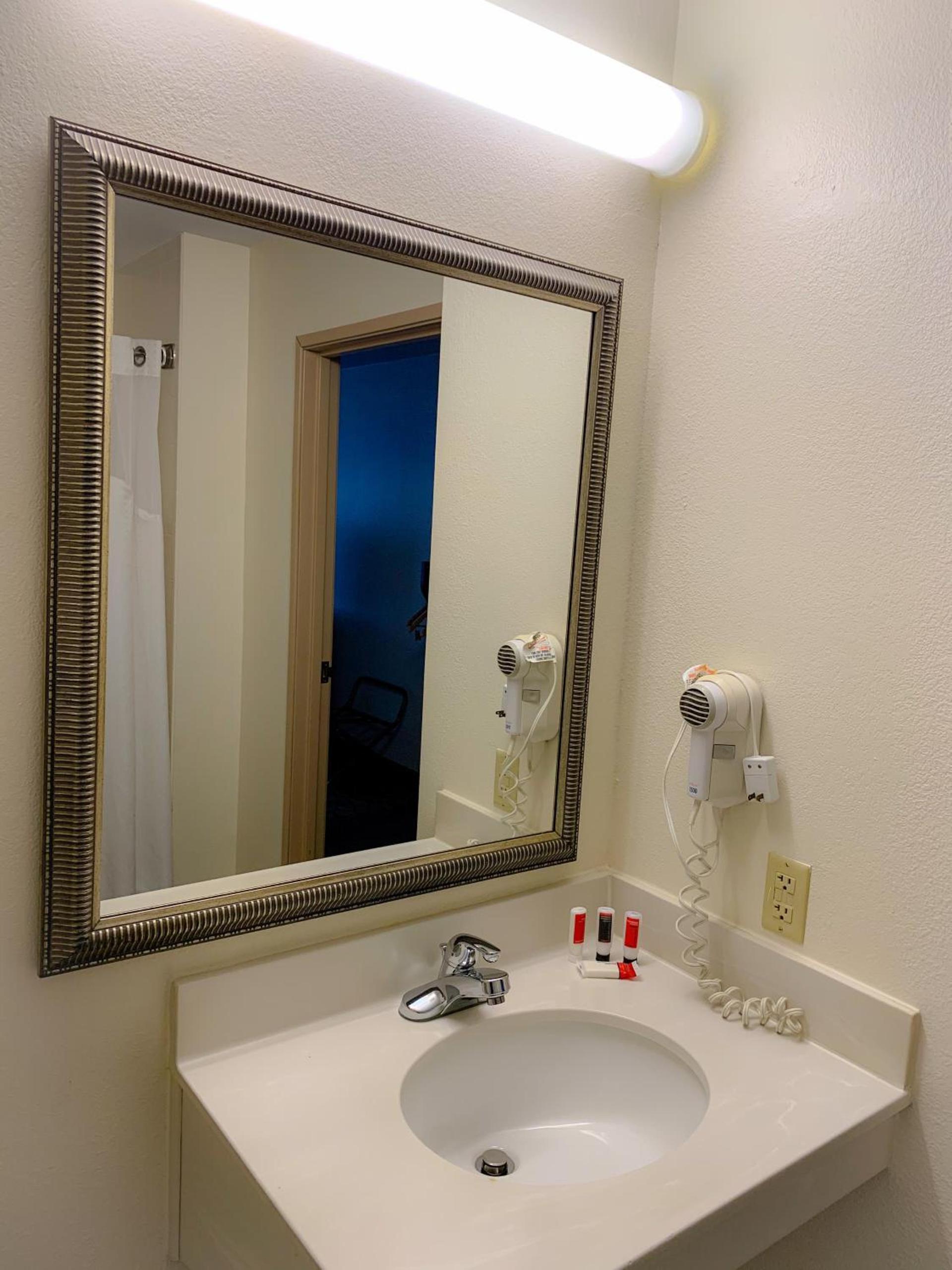 Baymont by Wyndham Chelsea photo 17