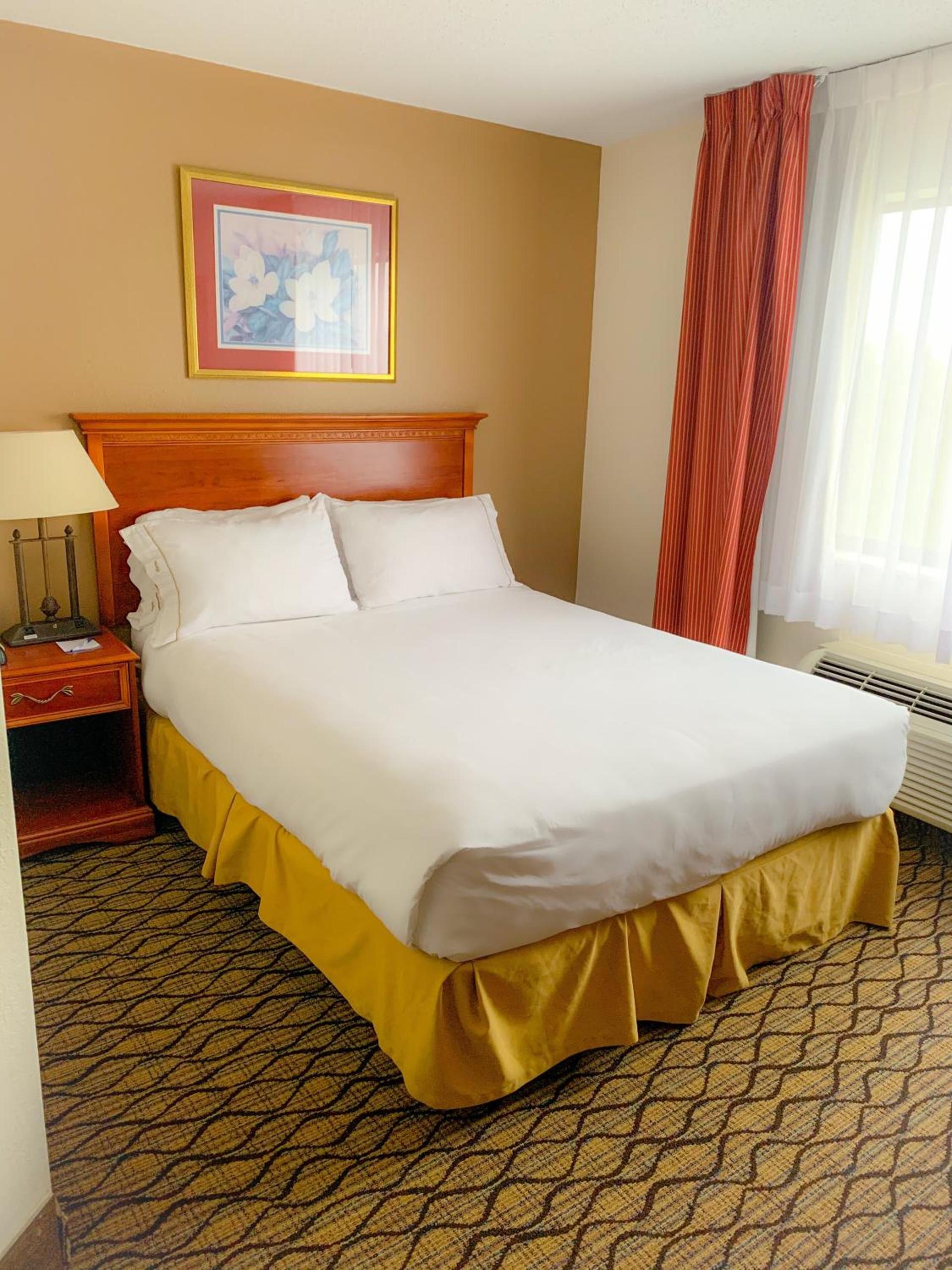 Baymont by Wyndham Chelsea photo 14
