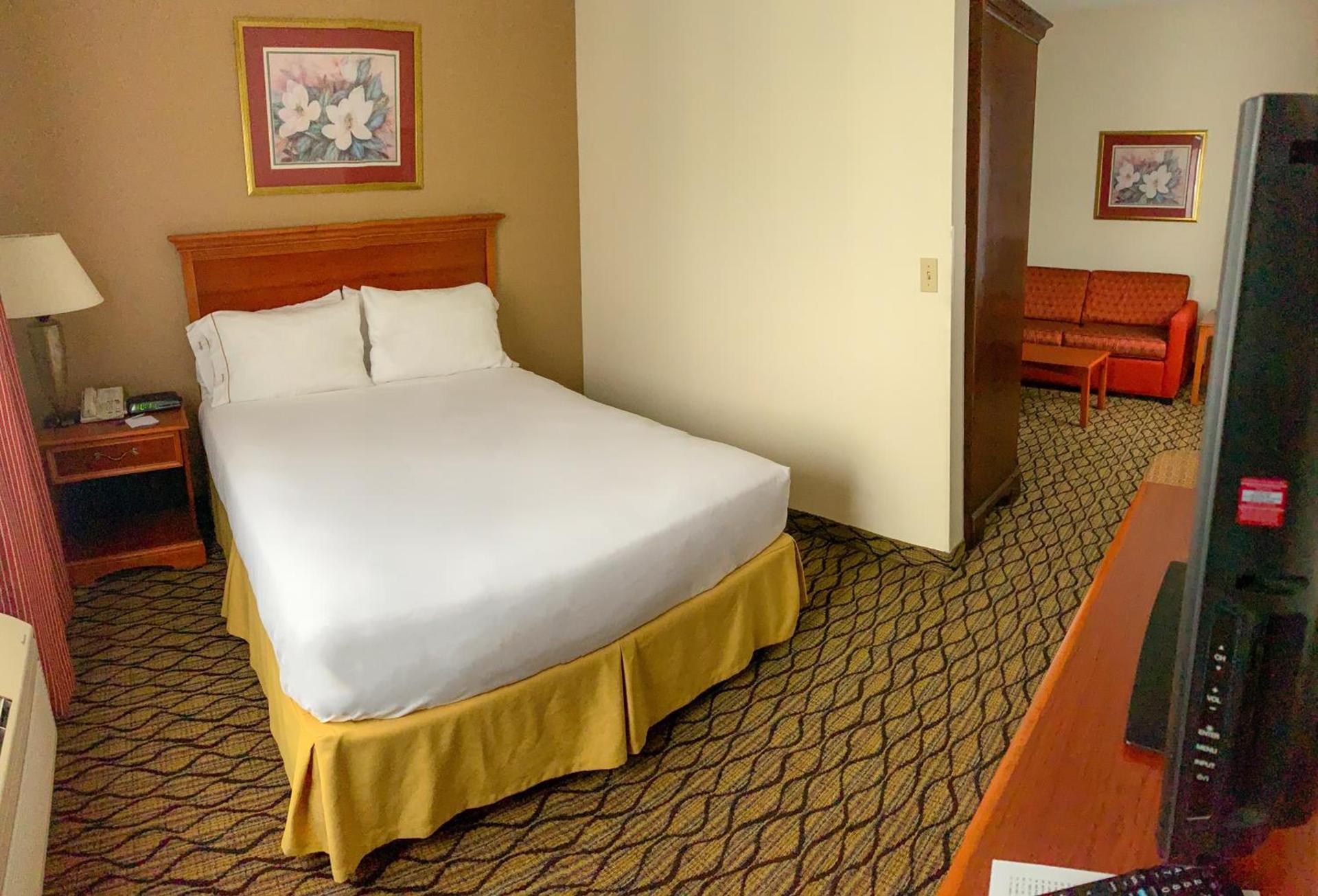Baymont by Wyndham Chelsea photo 9