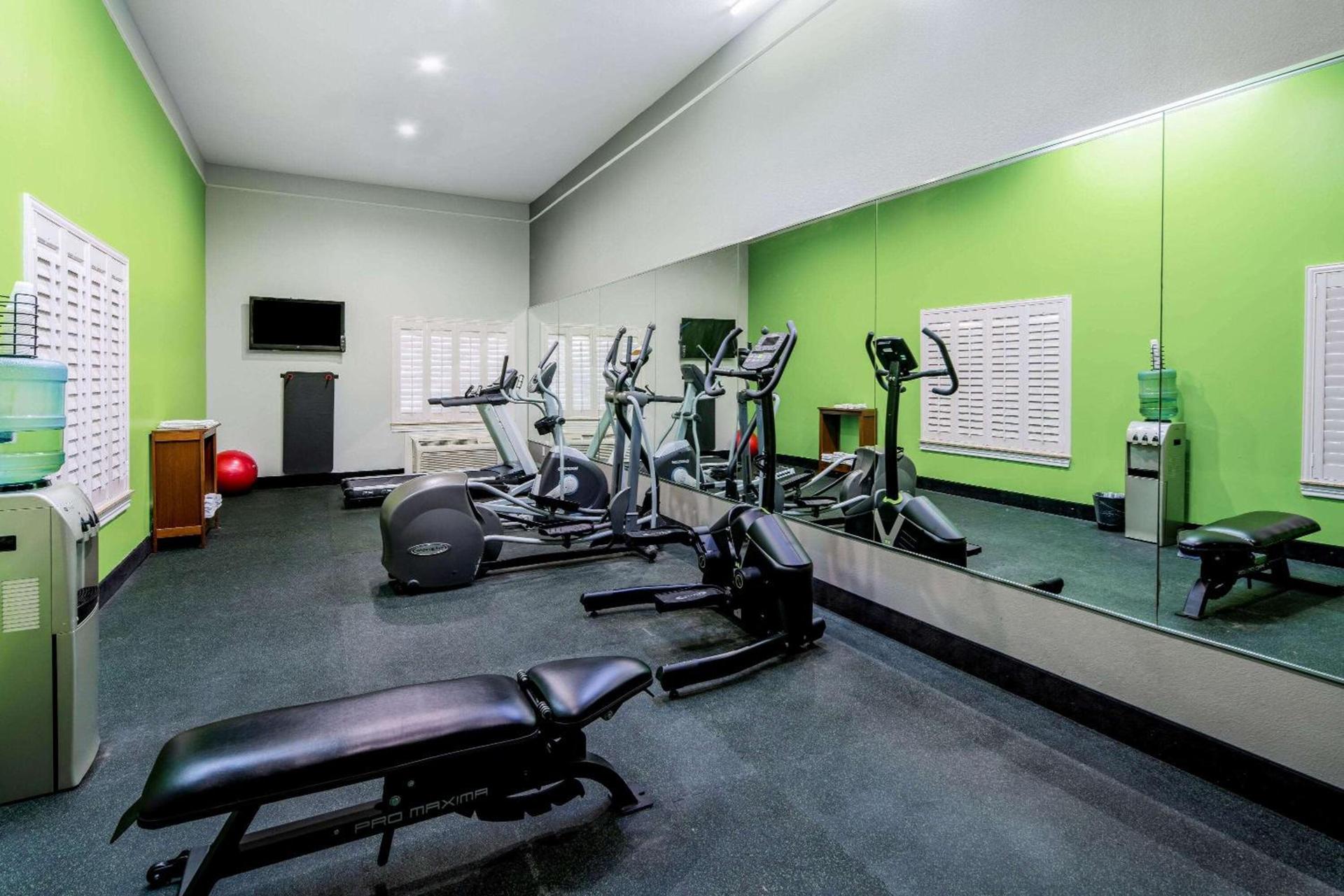 La Quinta by Wyndham Alamo-McAllen East photo 19