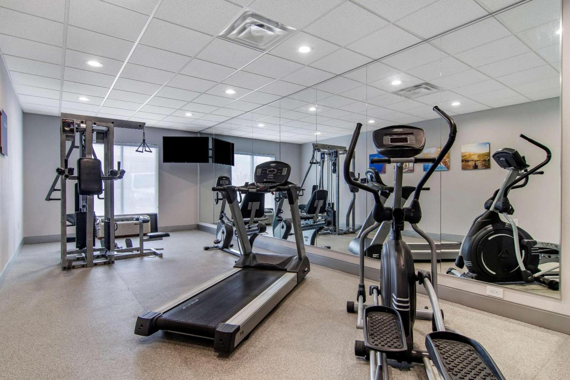 Comfort Suites McDonough Atlanta South photo 25