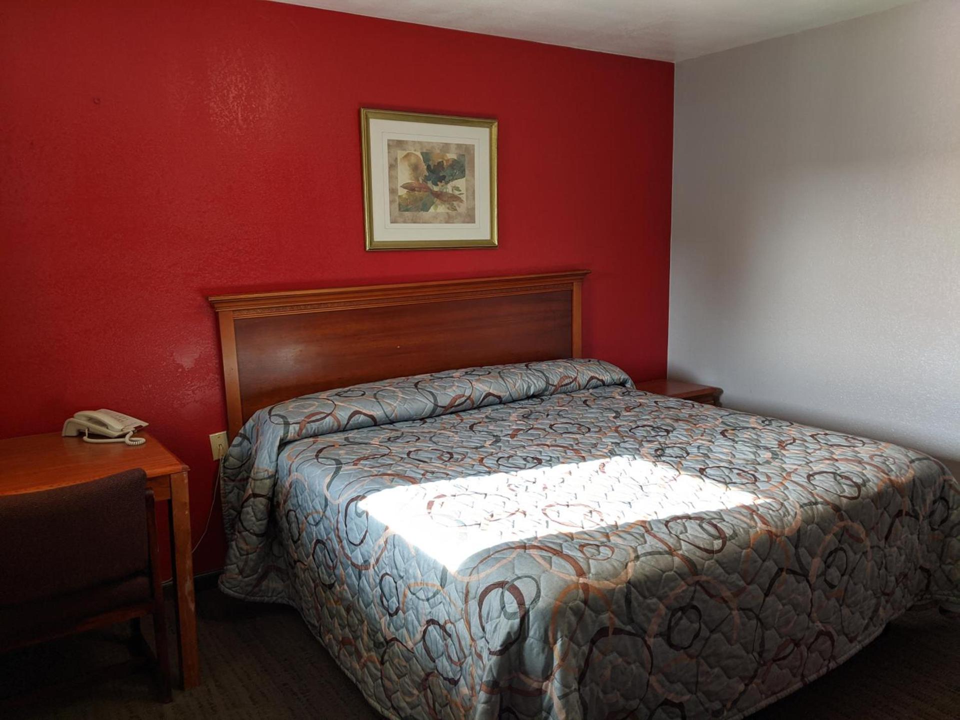 Budget Inn El Reno photo 10