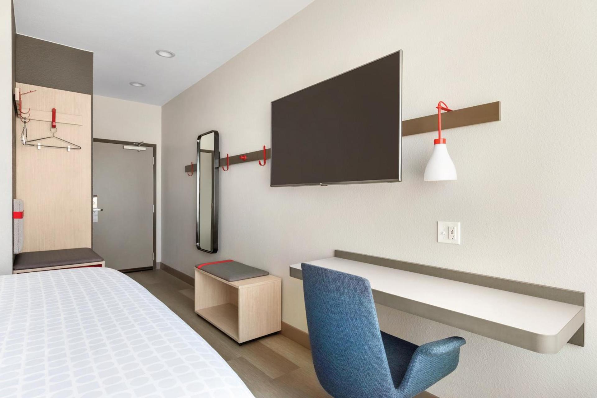 Avid Hotels - Denver Airport Area by IHG photo 37