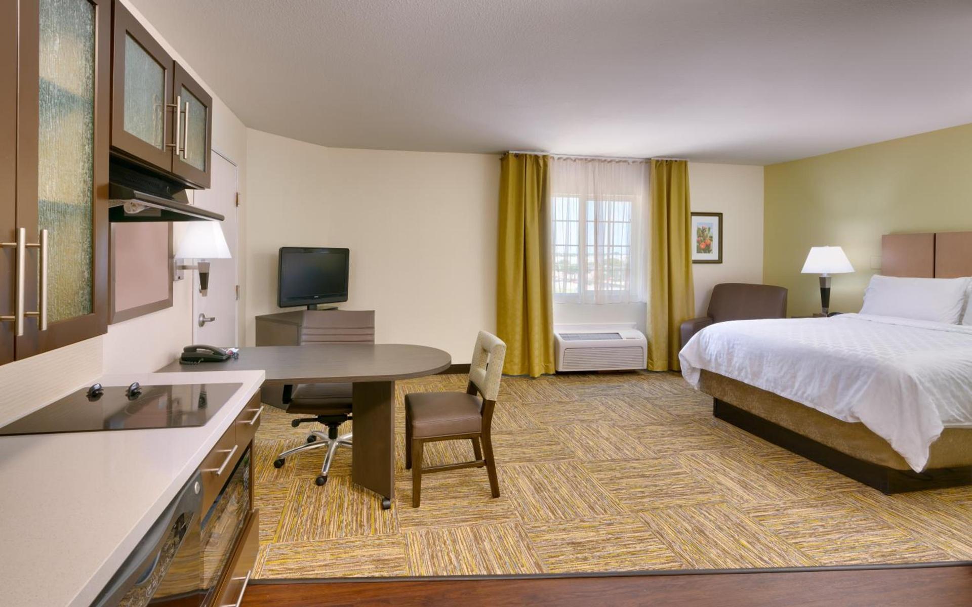 Candlewood Suites Plano East by IHG photo 14