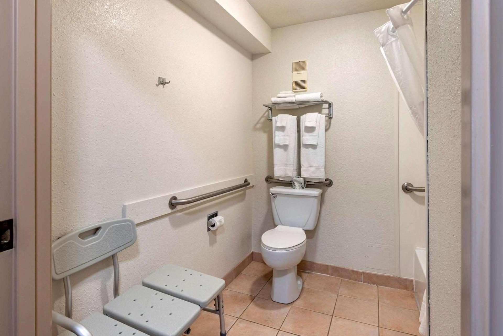 Quality Inn Grand Junction near University photo 8