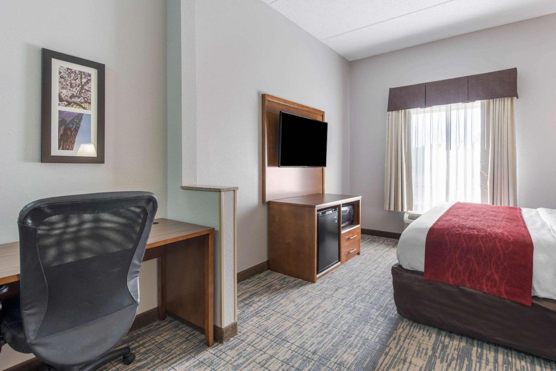 Comfort Inn Grove City - Columbus South photo 16