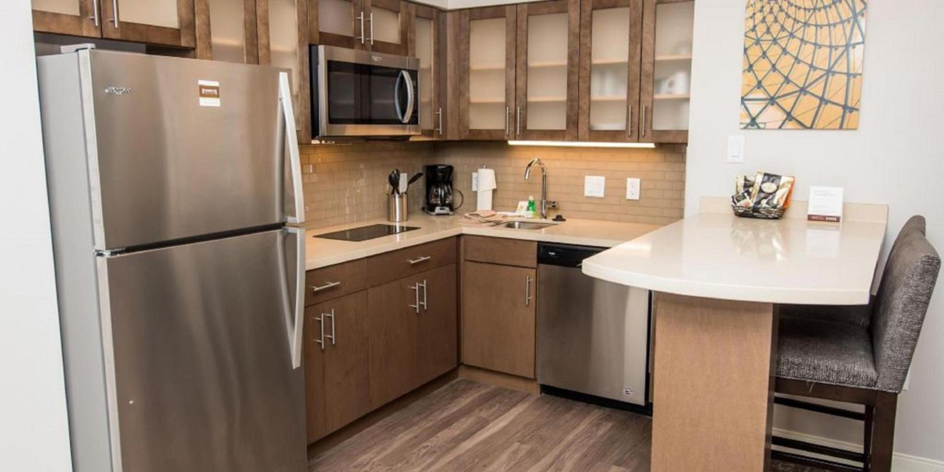 Staybridge Suites Houston East - Baytown by IHG photo 53