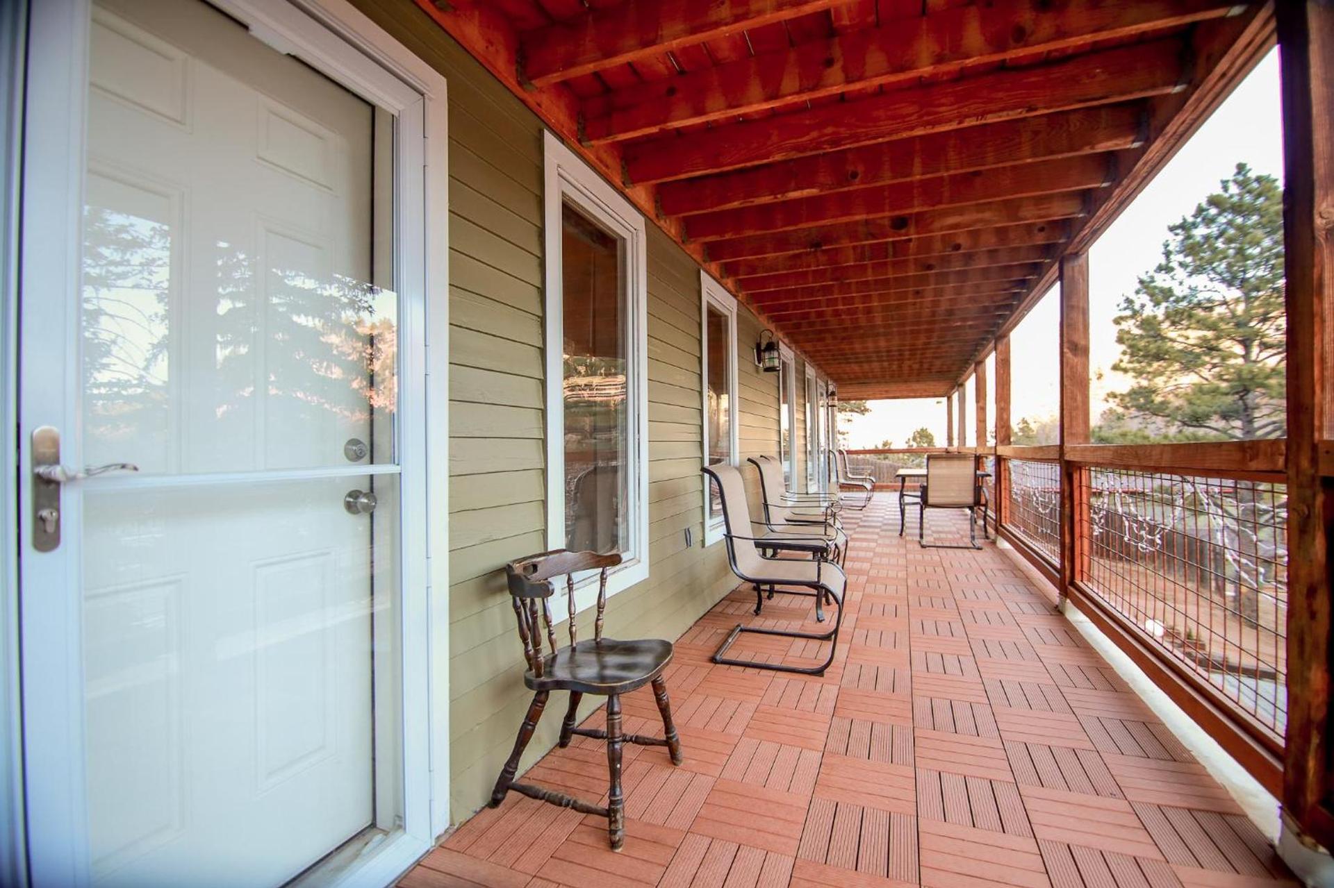 Green Mountain Falls Lodge photo 12