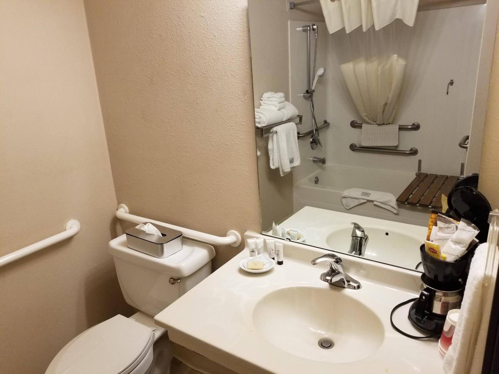 Quality Inn Port Orchard photo 15