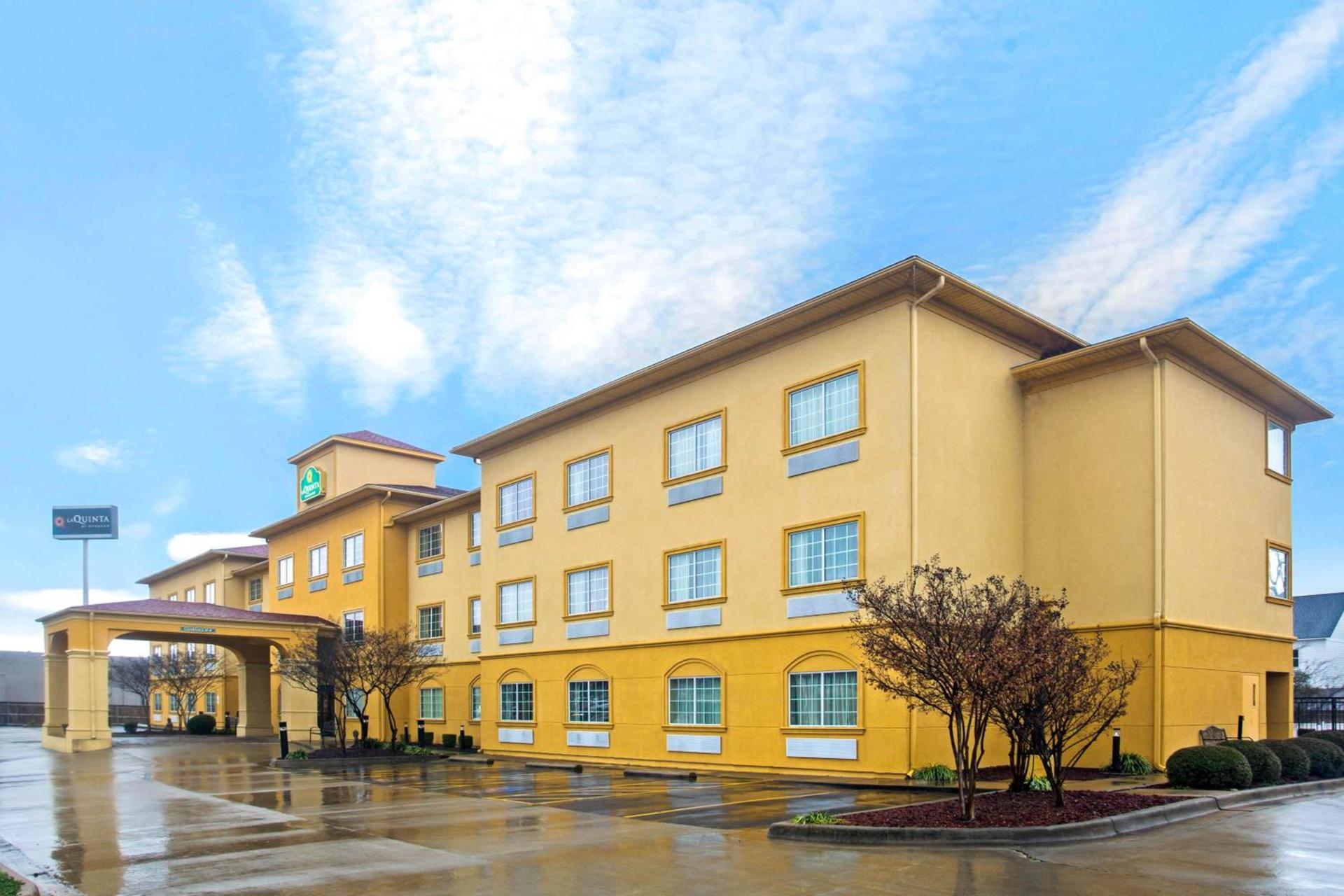 La Quinta by Wyndham Fort Smith photo 54