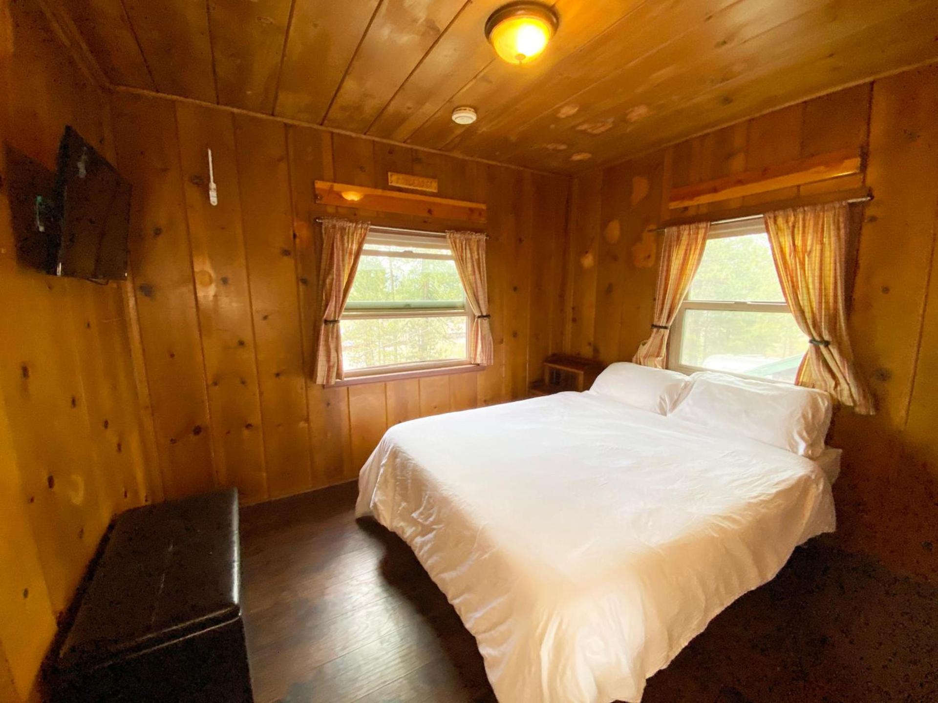 ITH Big Bear Lake Hostel & Lodge photo 48