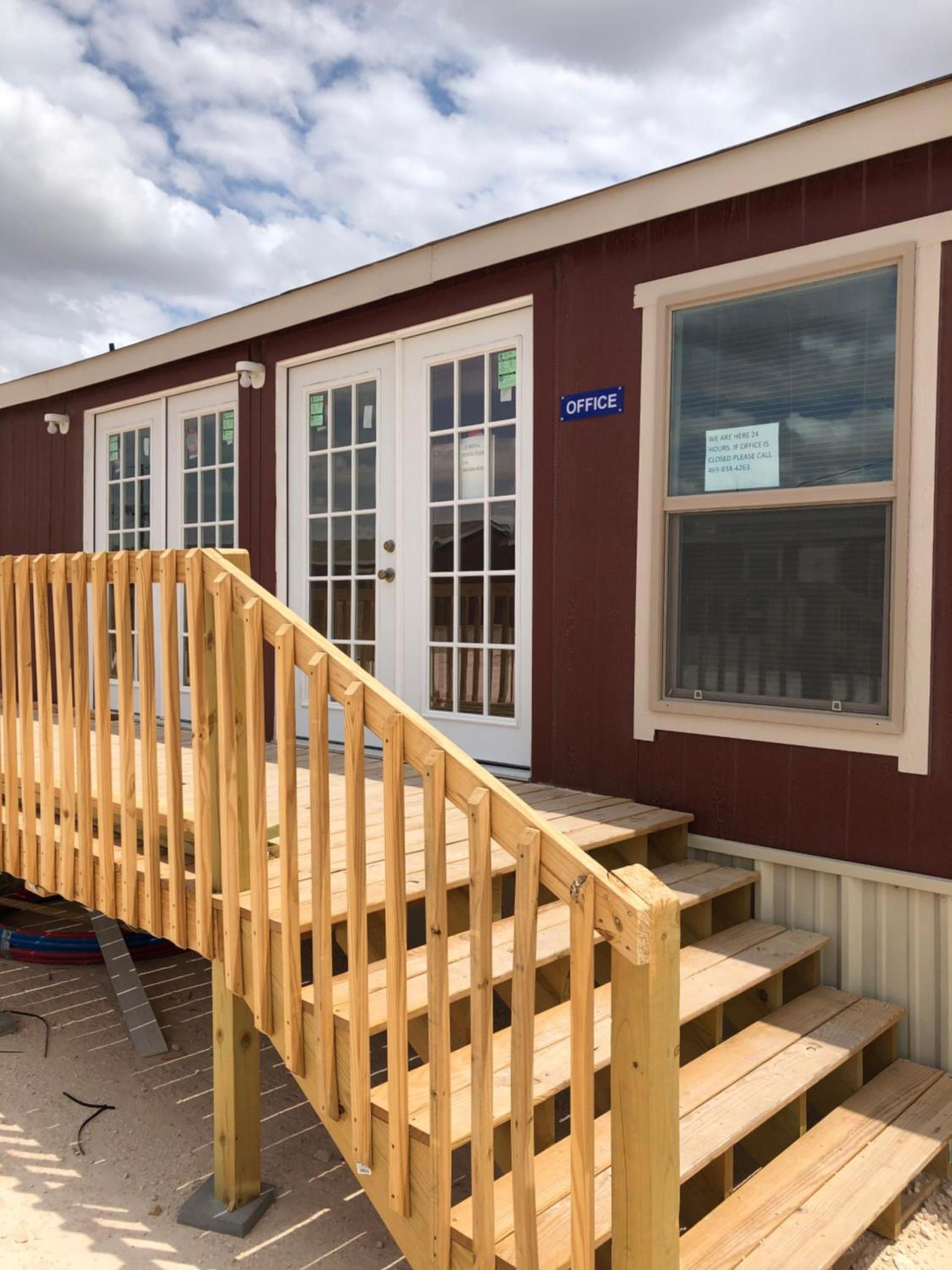 Monahans Country Inn photo 18