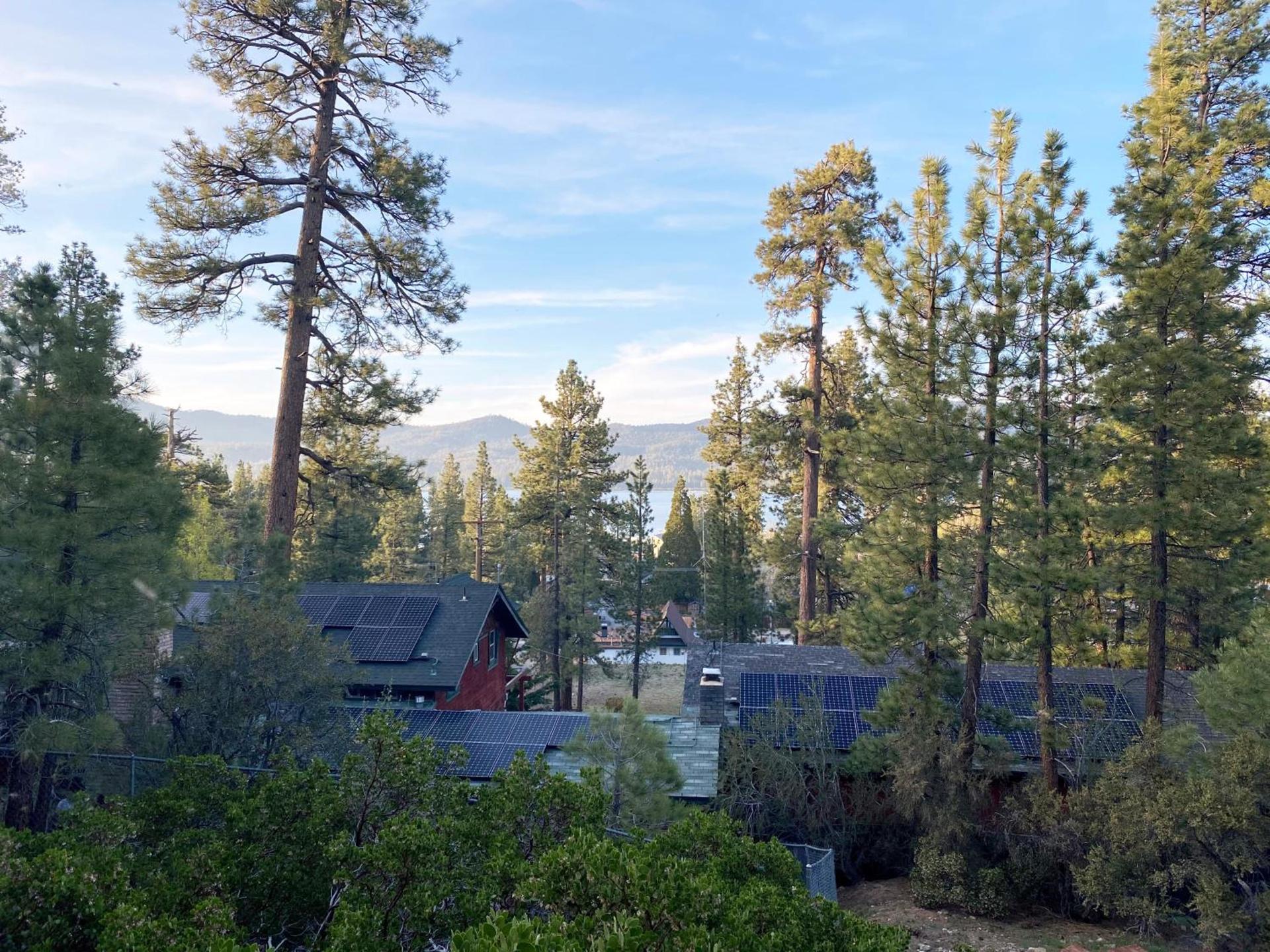 ITH Big Bear Lake Hostel & Lodge photo 36