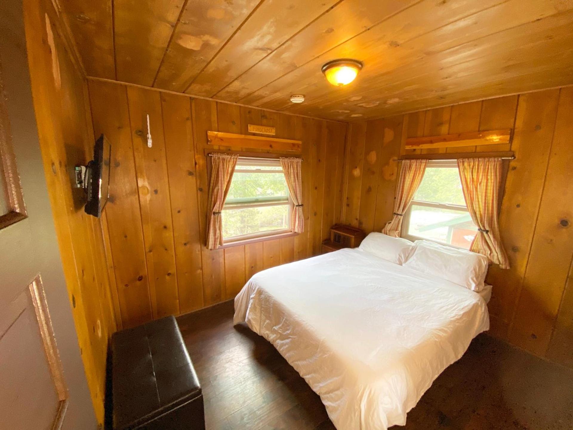 ITH Big Bear Lake Hostel & Lodge photo 7