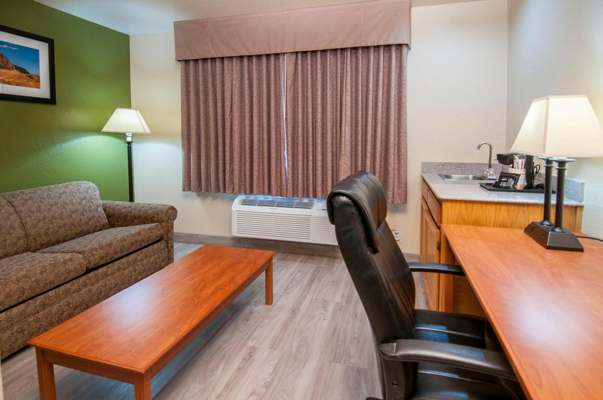 Quality Inn Alpine photo 19