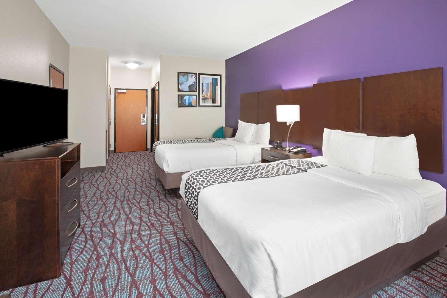 La Quinta Inn & Suites By Wyndham Houston Pasadena North photo 28