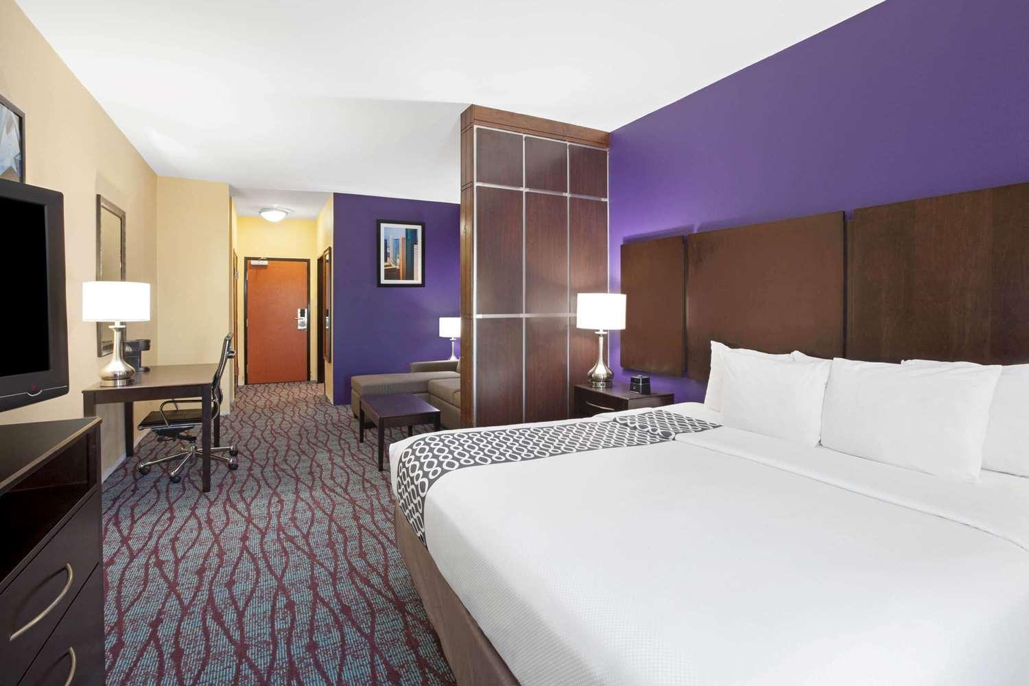 La Quinta Inn & Suites By Wyndham Houston Pasadena North photo 29
