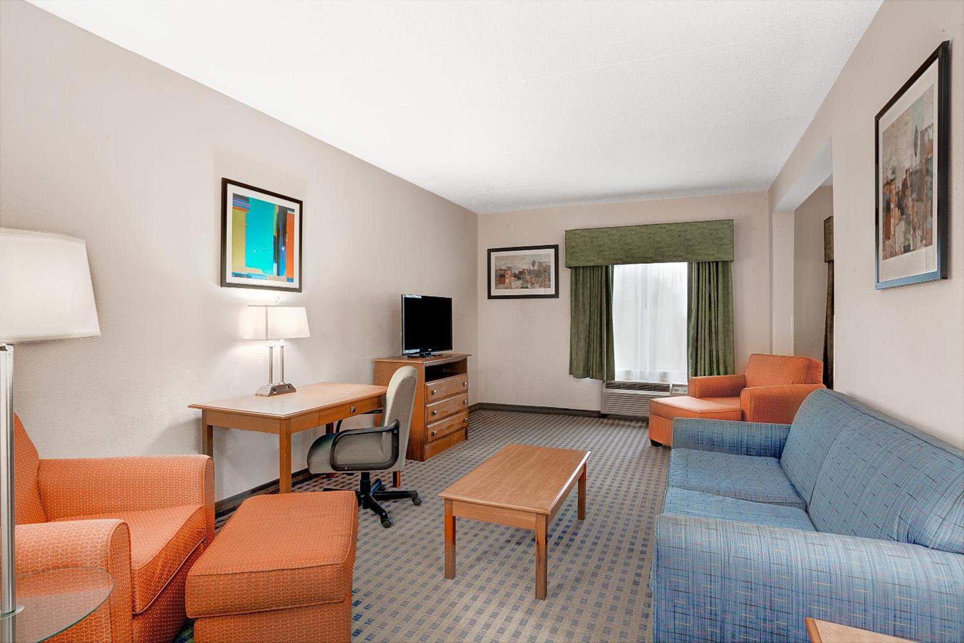 Wingate by Wyndham Atlanta Fairburn photo 4
