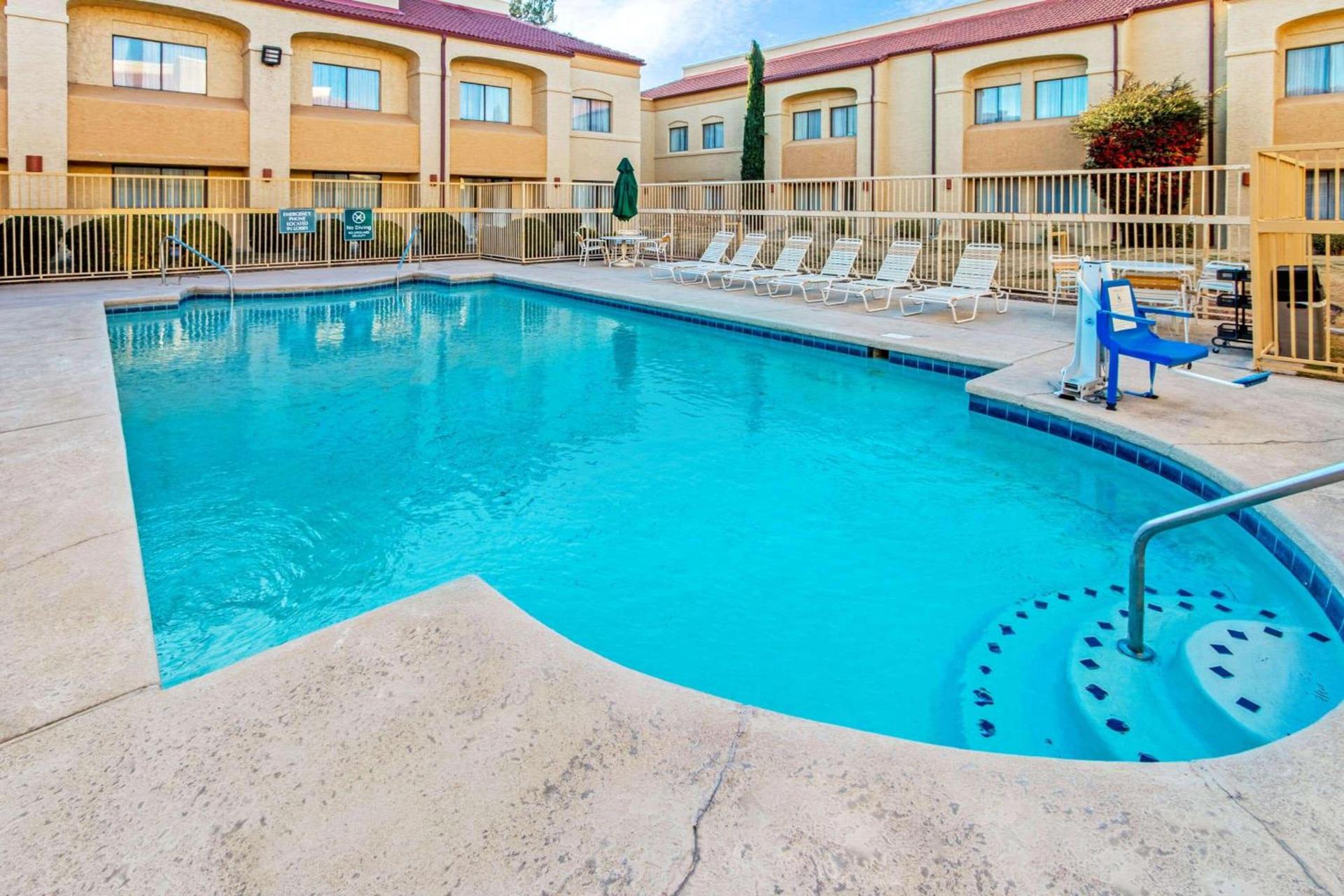 La Quinta Inn by Wyndham Las Cruces Mesilla Valley photo 4