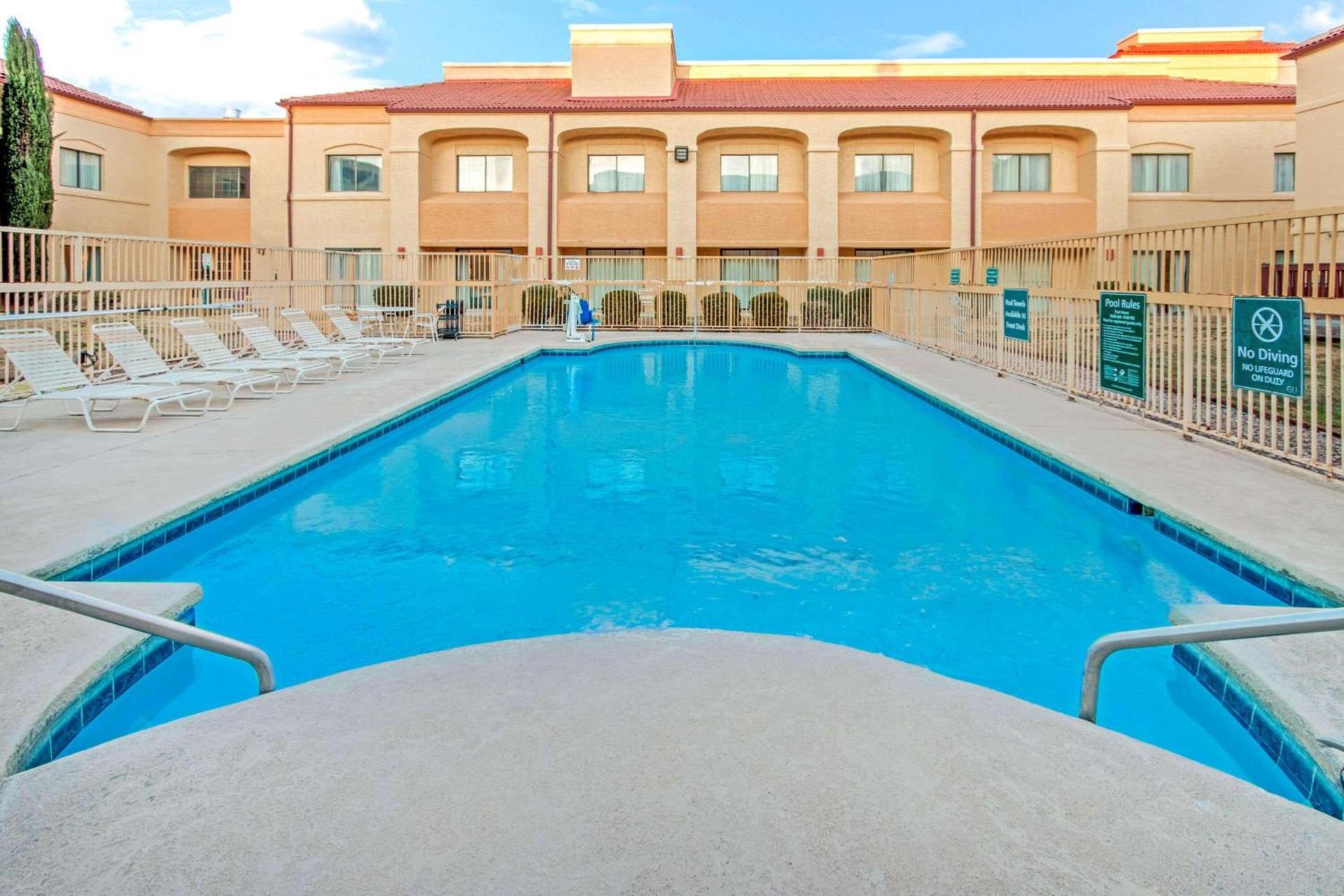 La Quinta Inn by Wyndham Las Cruces Mesilla Valley photo 5