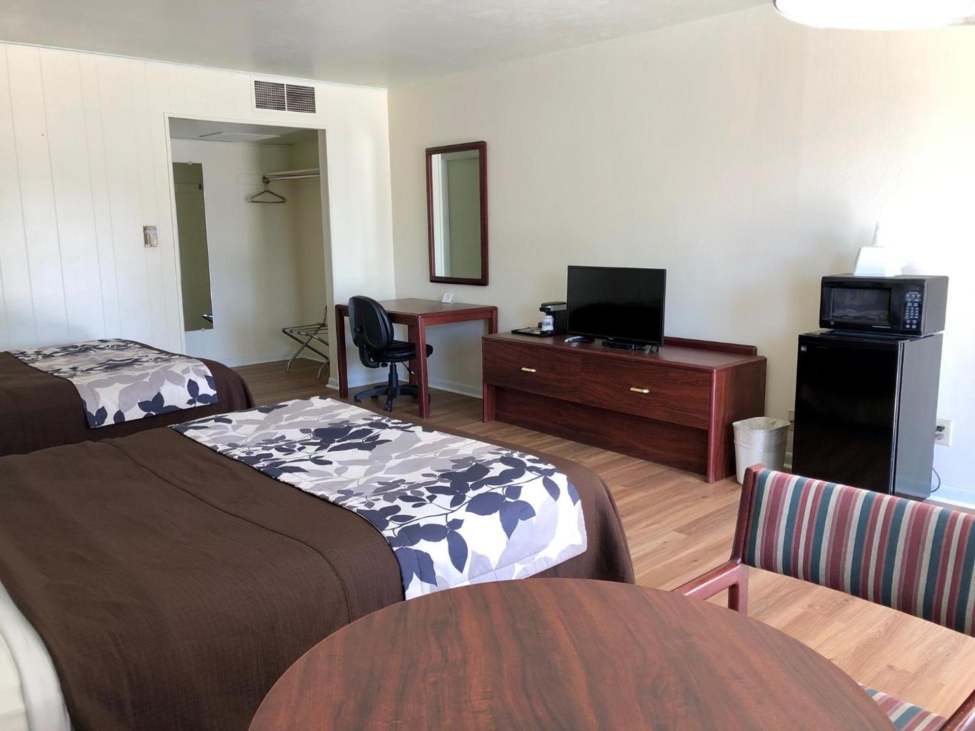 The Budget Inn Express photo 19