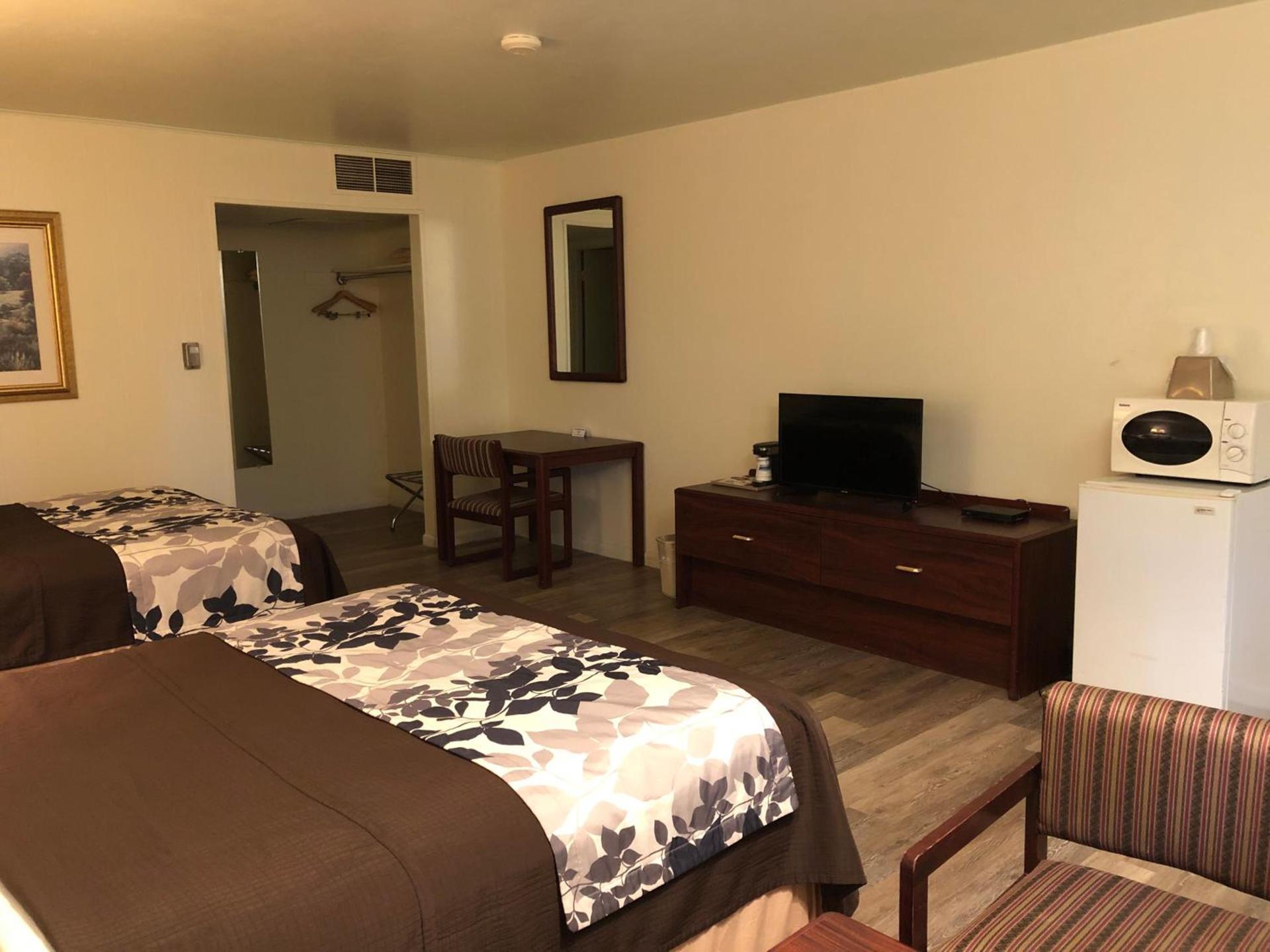 The Budget Inn Express photo 13