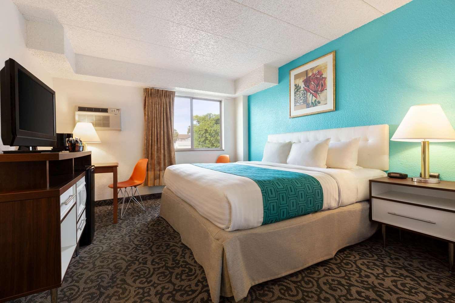 Howard Johnson by Wyndham Billings photo 39