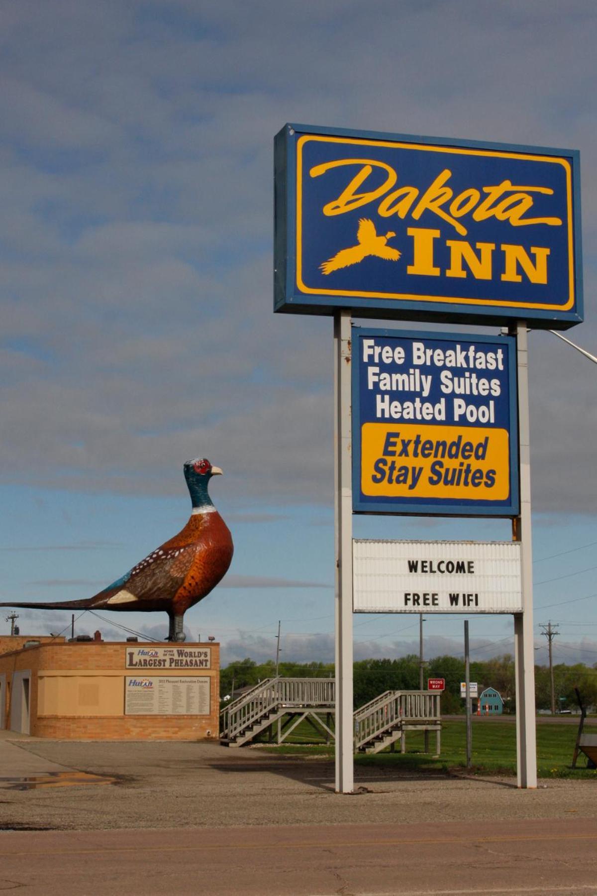 Dakota Inn photo 4